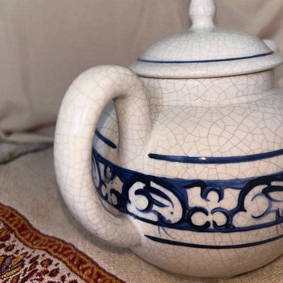 Dedham Pottery The Potting Shed Rabbit EUC Made in USA Teapot and Casserole Dish - Picture 5 of 13